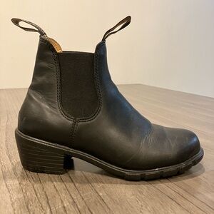 Heeled Chelsea Boots - Blundstone